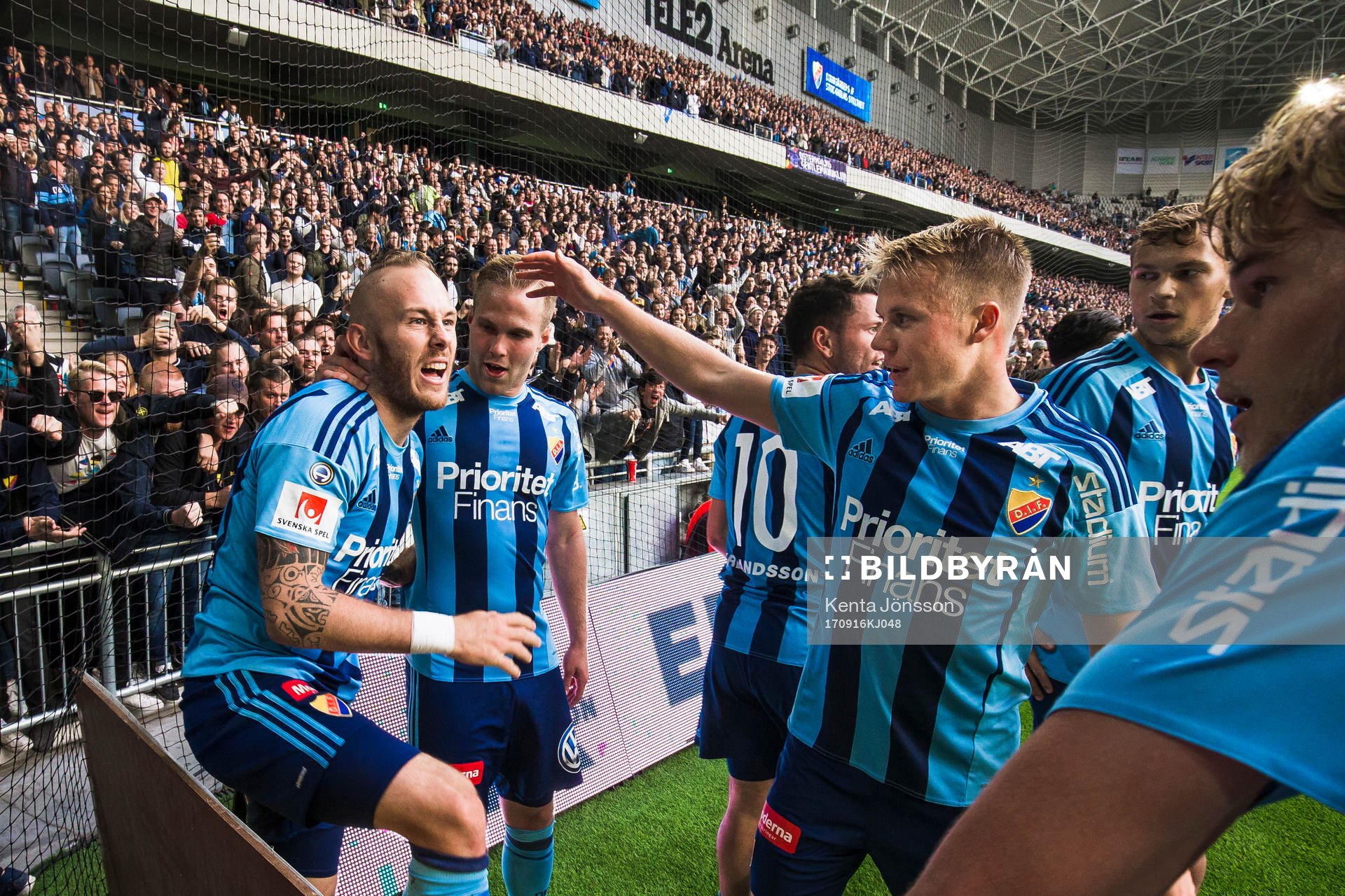 Djurgårdens Magnus Eriksson jublar med Gustav Engvall och Elliot Käck efter 3- under fotbollsmatchen i Allsvenskan mellan Djurgården och Örebro den 16 September 2017 i Stockholm.