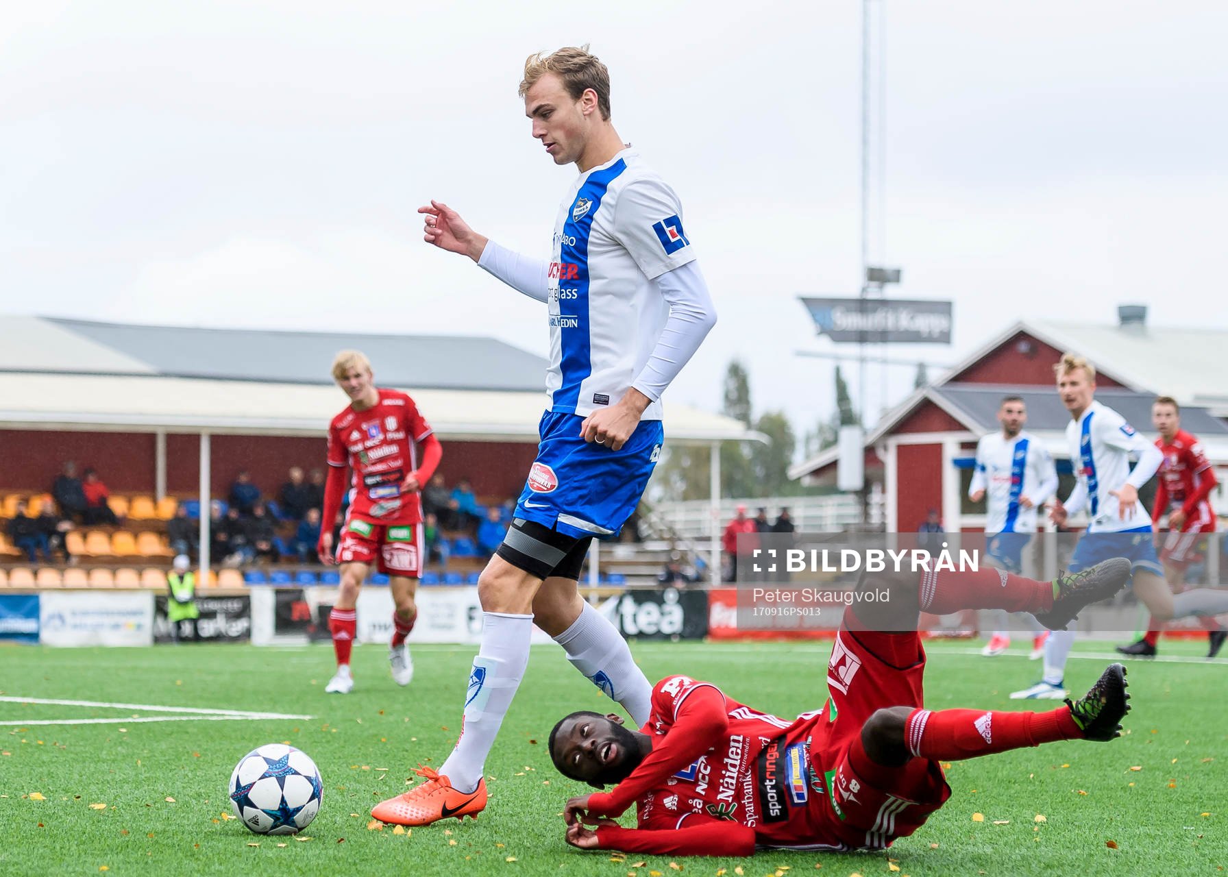 Piteås Samuel Naiwo ramlar