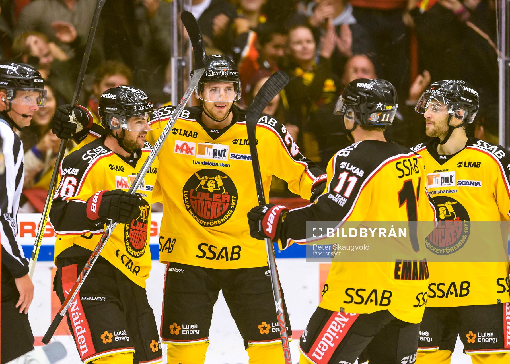 Luleås Anton Hedman (m) jublar