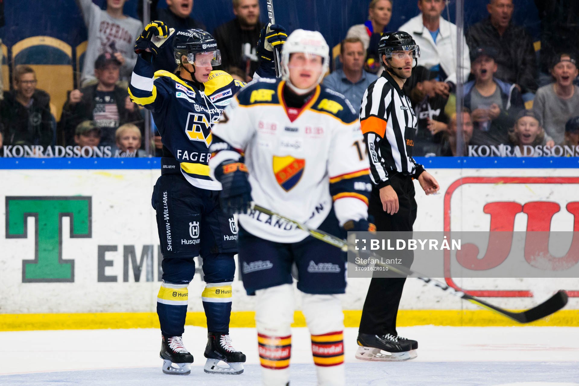 s Anton Bengtsson jublar