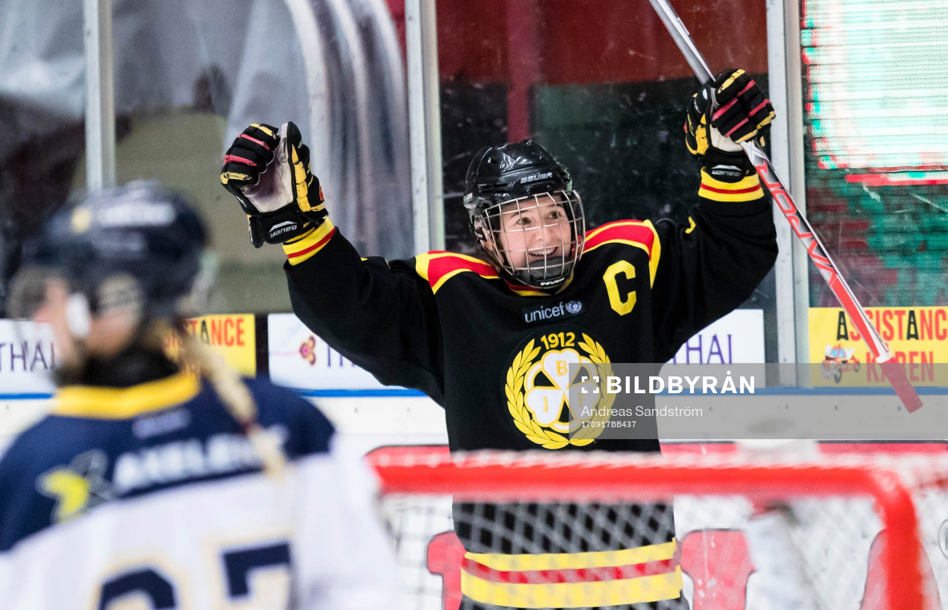 Brynäs Angelica Östlund jublar