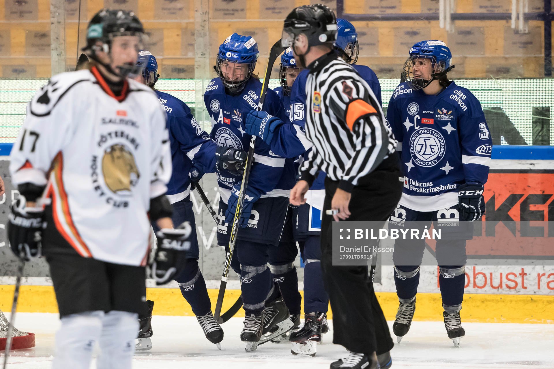 Leksands Madelene Hall jublar