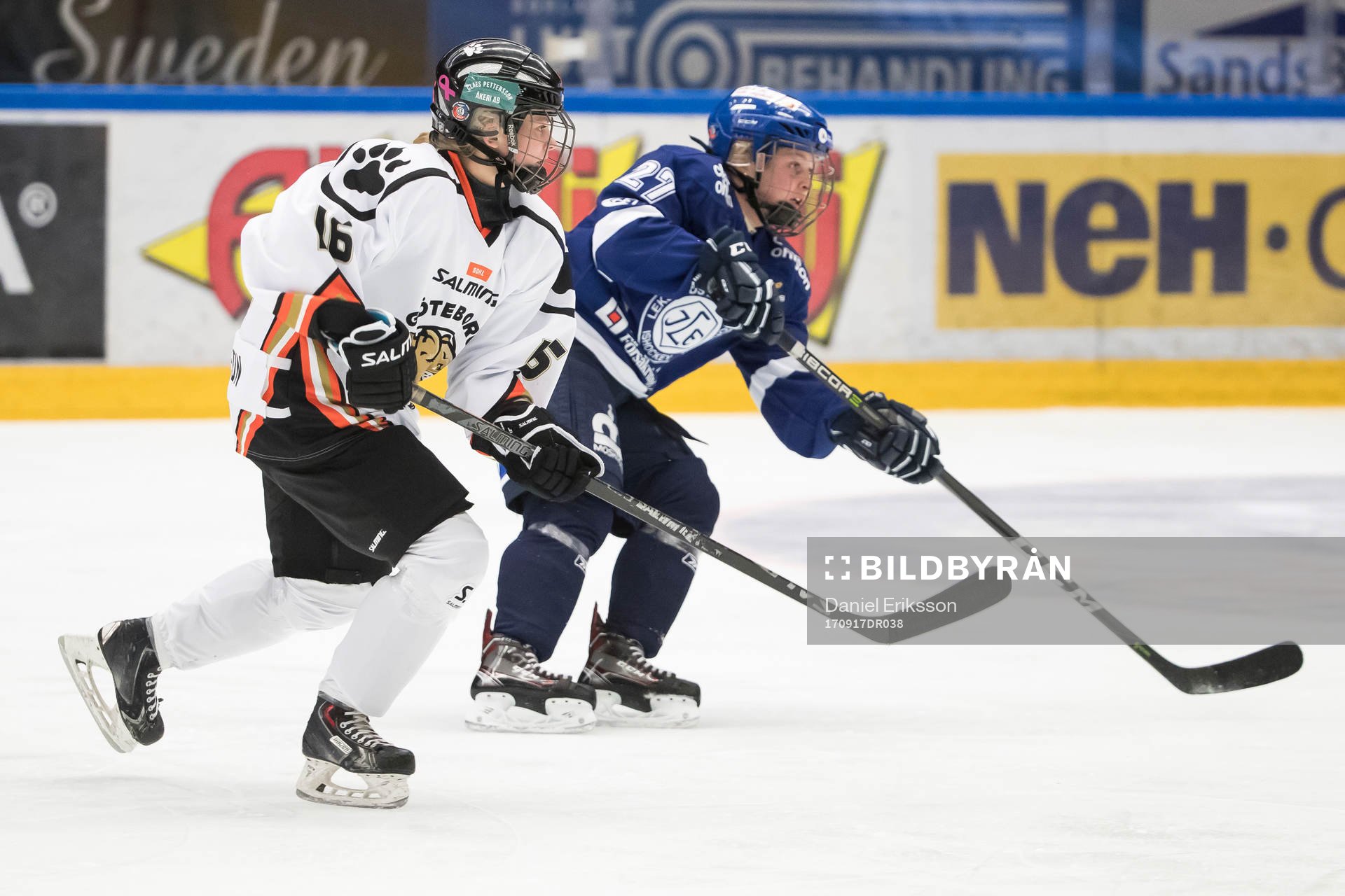 Göteborgs Jennifer Carlsson och Leksands Ida Nikula  i