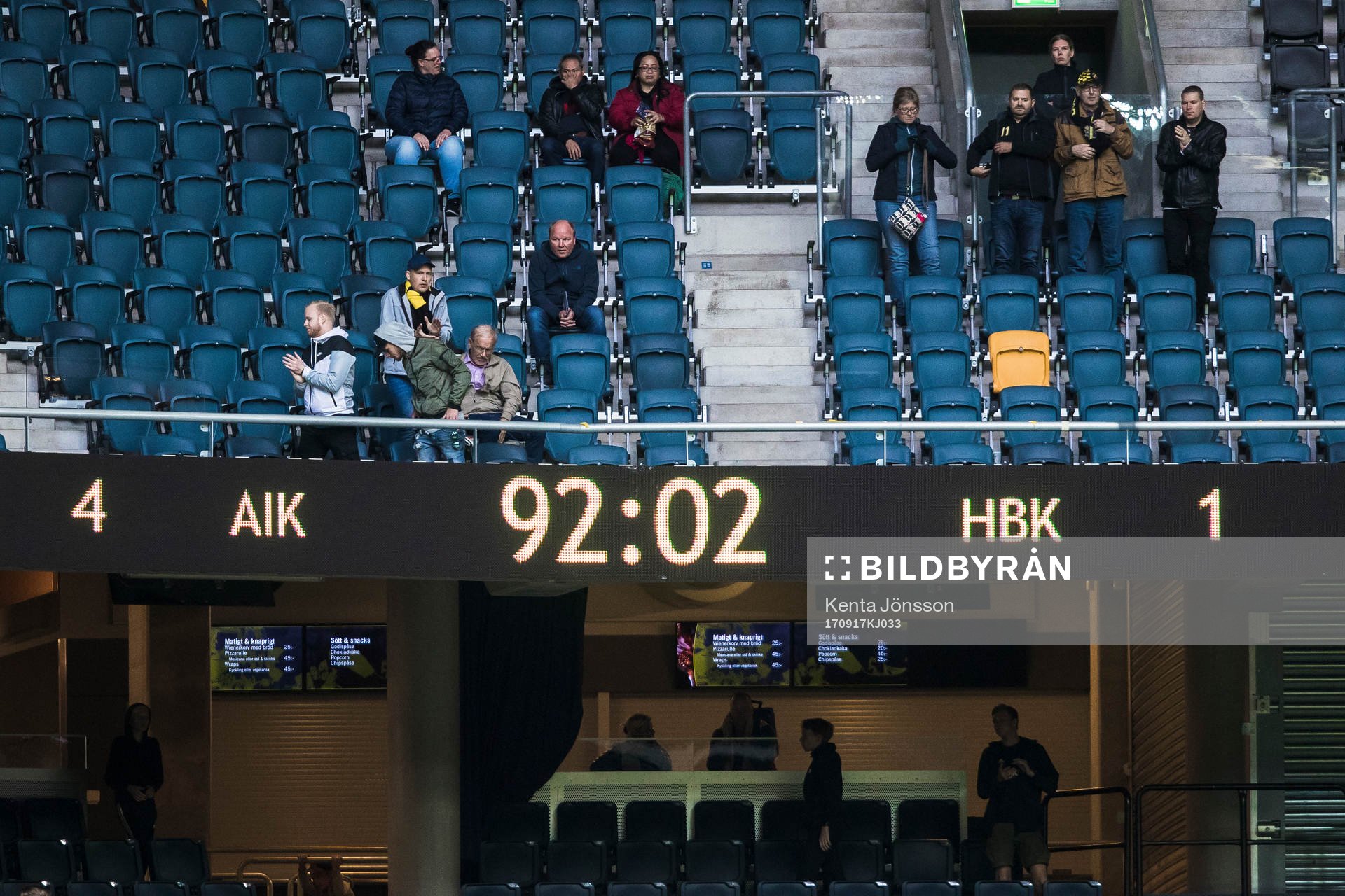 Resultattavlan visar slutresultatet 4-1 till AIK