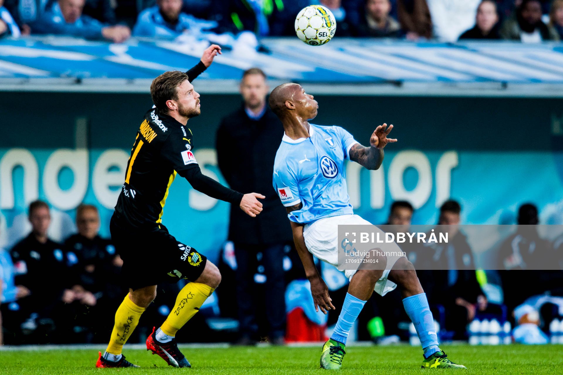 Hammarbys Arnór Smárason och Malmö FFs Carlos Strandberg