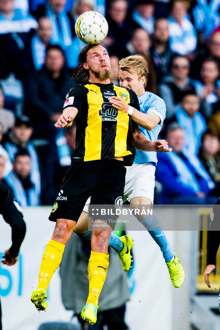 Hammarbys Björn Paulsen och Malmö FFs Oscar Lewicki