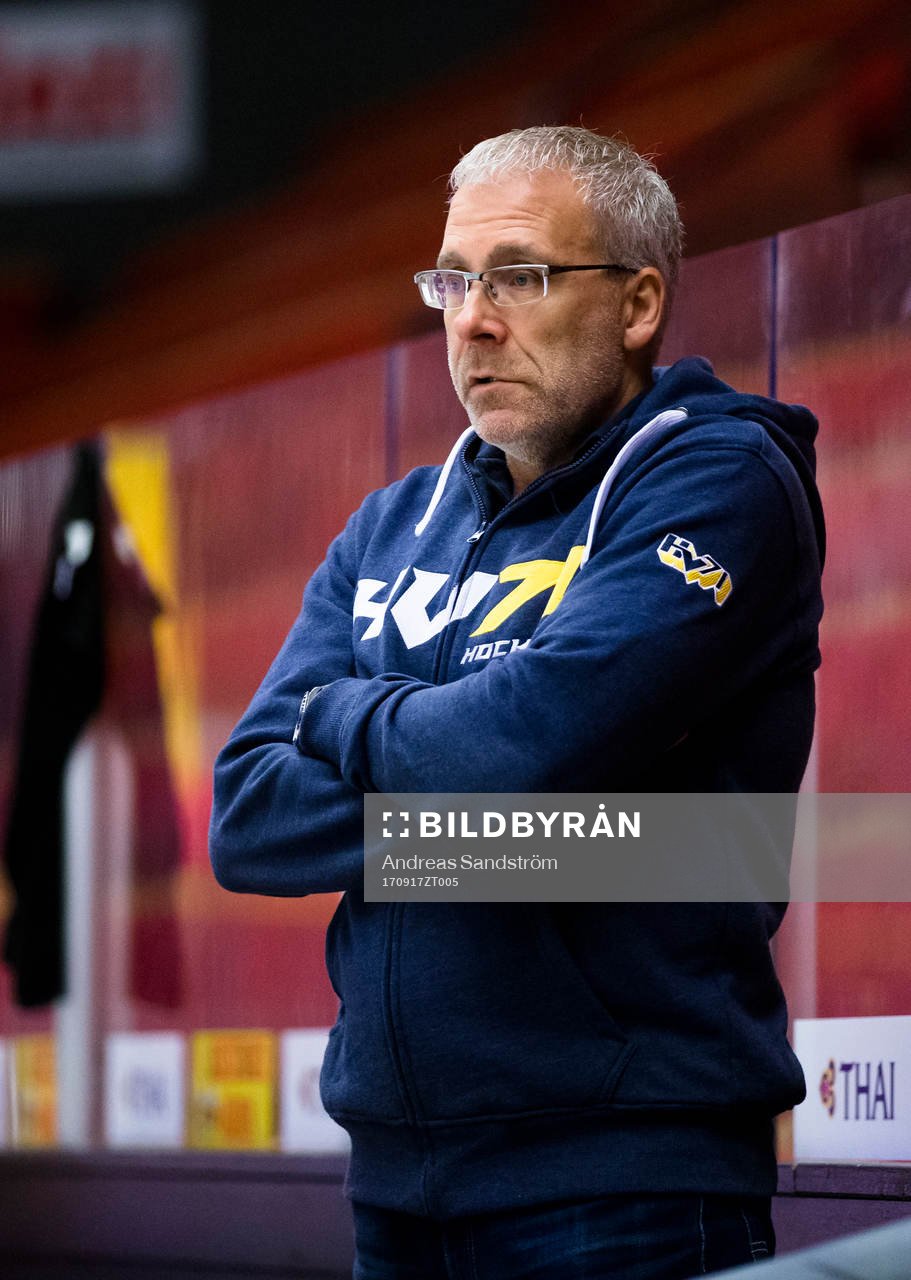 s tränare Ulf Johansson