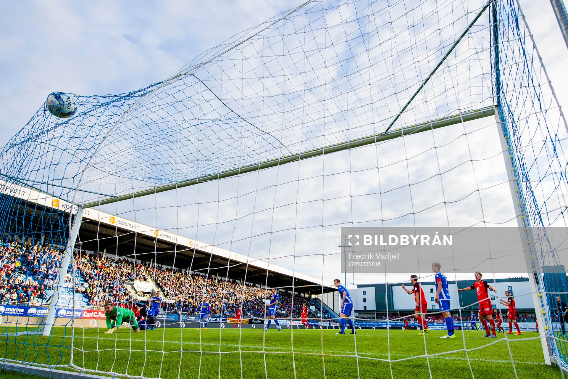 Deyver Vega of Brann scores 1-0 behind goalkeeper Ingvar