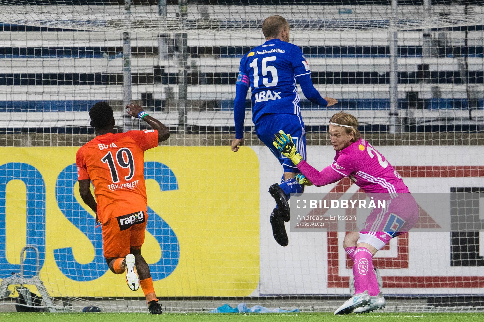 AFC Eskilstunas Mohamed Buya Turay utmanar Sundsvalls