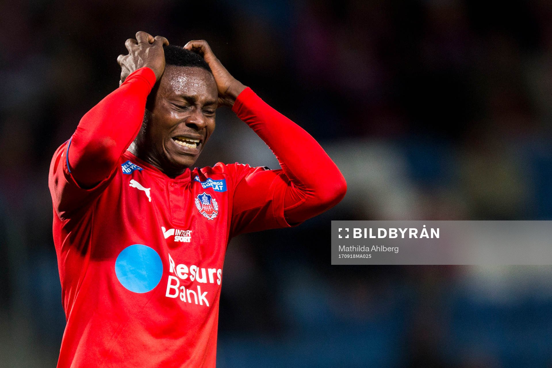 Helsingborgs Oke Akpoveta deppar