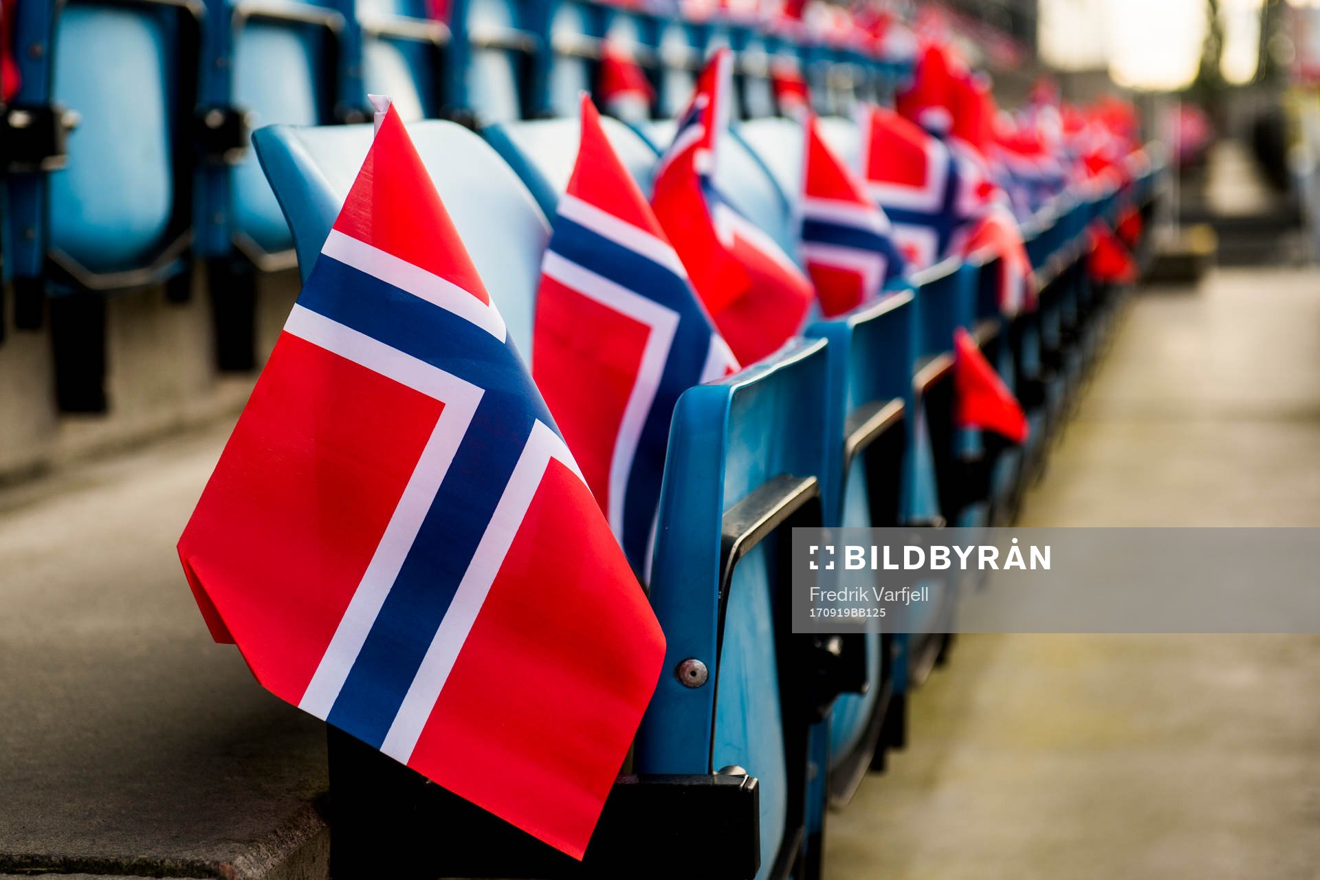 Norwegian flag at the stands