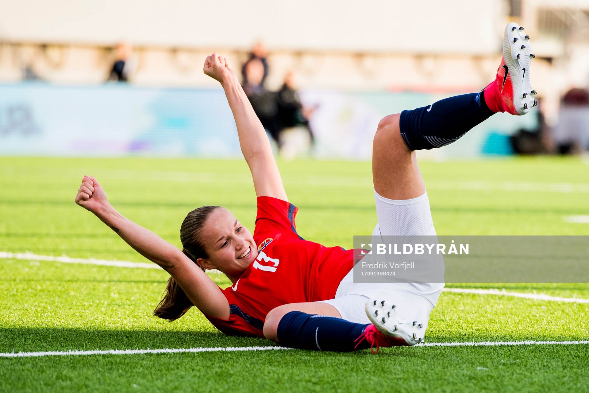 Guro Reiten of Norway celebrates