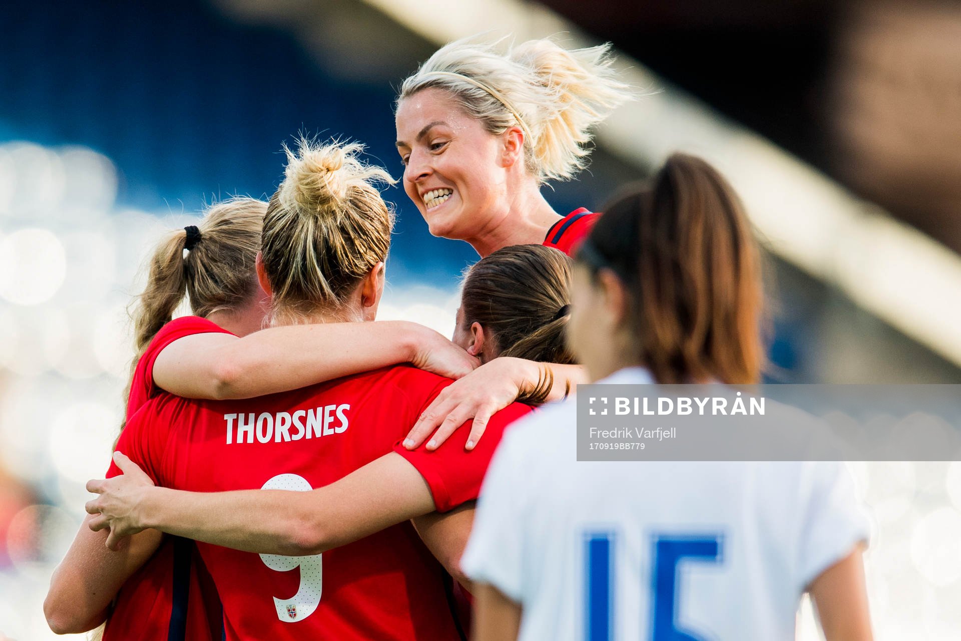 Elise Thorsnes of Norway celebrates with her teammates