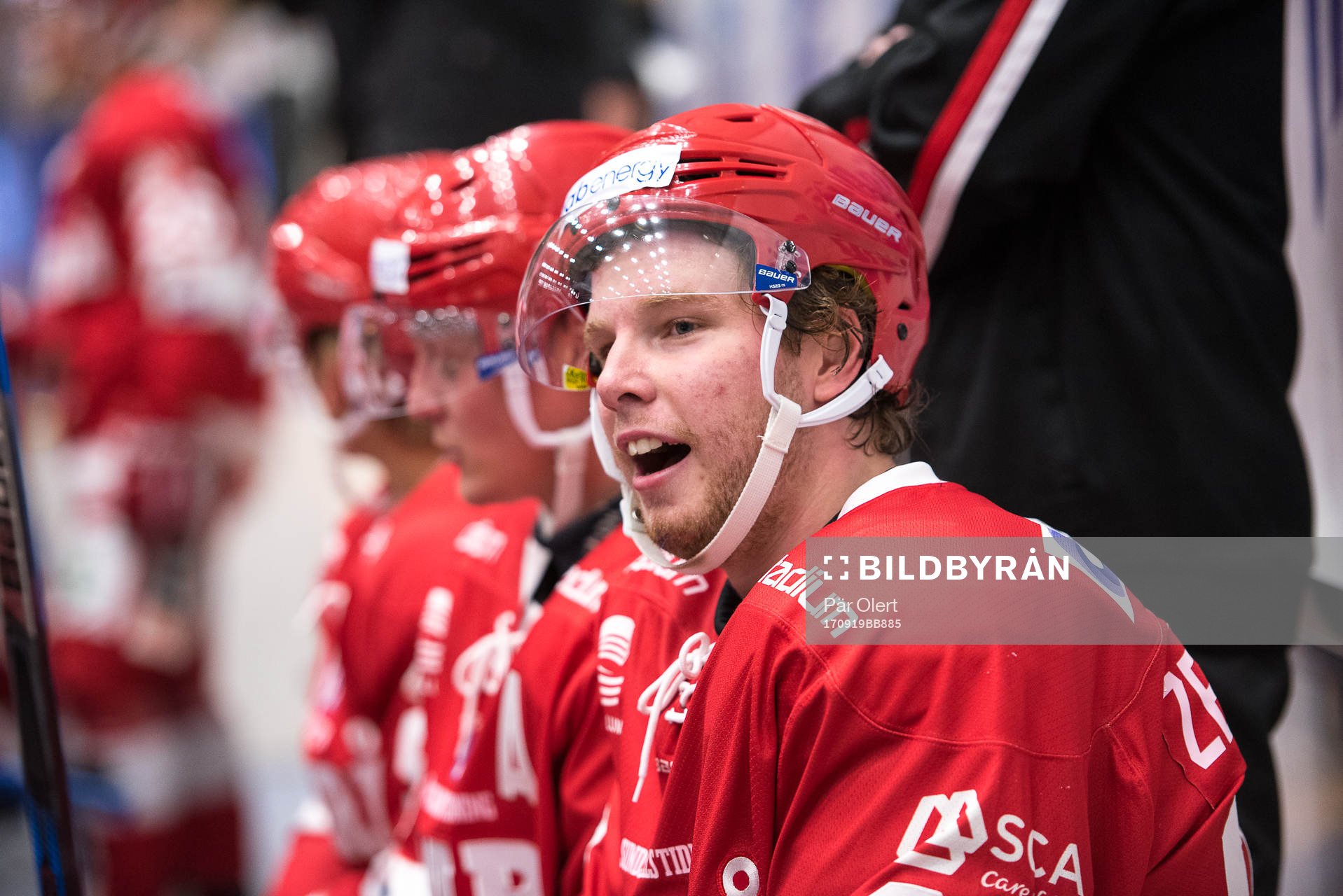 Timrå Lukas Zetterberg jublar