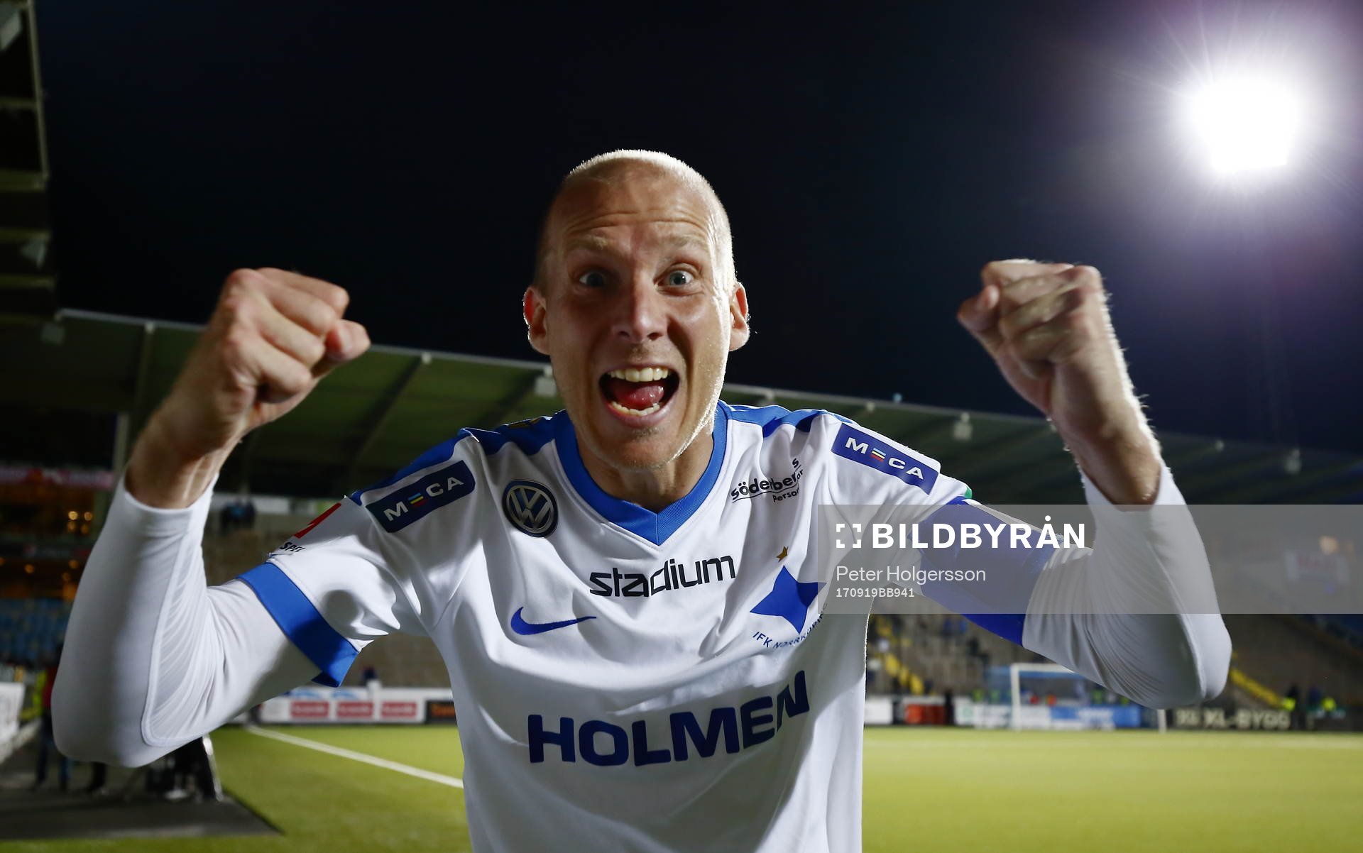 Norrköpings Andreas Johansson jublar under fotbollsmatchen i Allsvenskan mellan Norrköping och Häcken den 19 september 2017 i Norrköping.