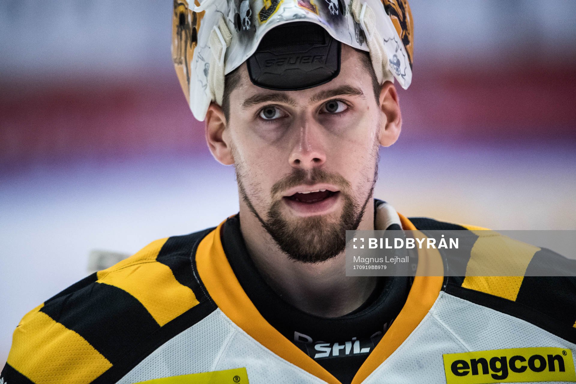 Skellefteås målvakt Joni Ortio jublar