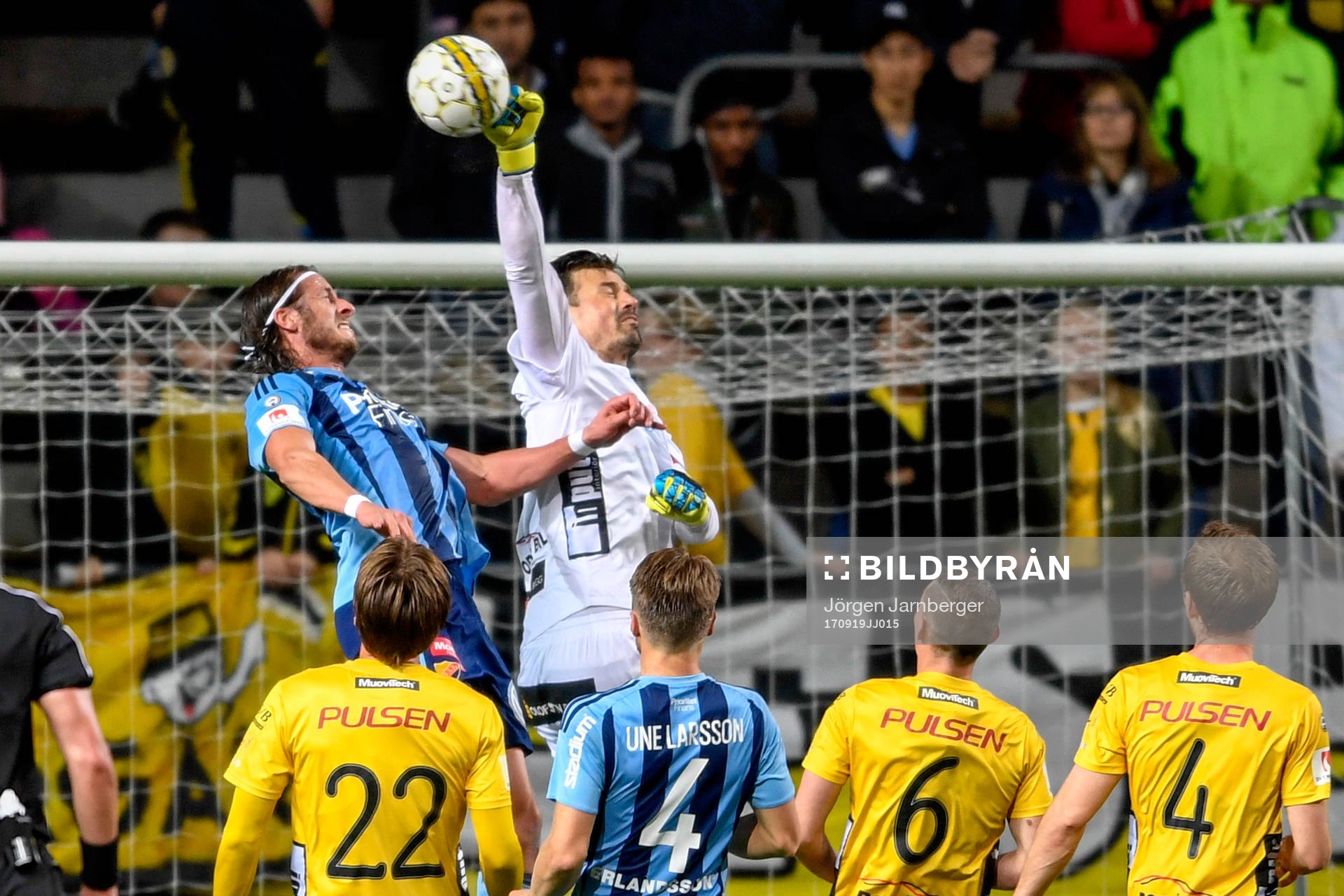 Elfsborgs målvakt Kevin Stuhr Ellegaard och Djurgårdens