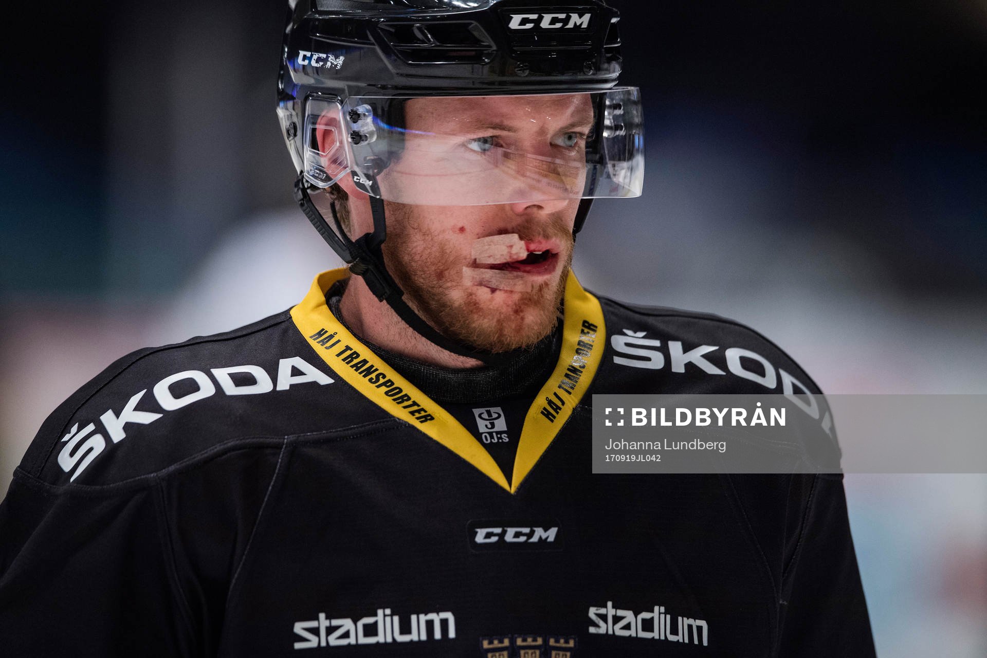 s Jonas Almtorp är omplåstrad