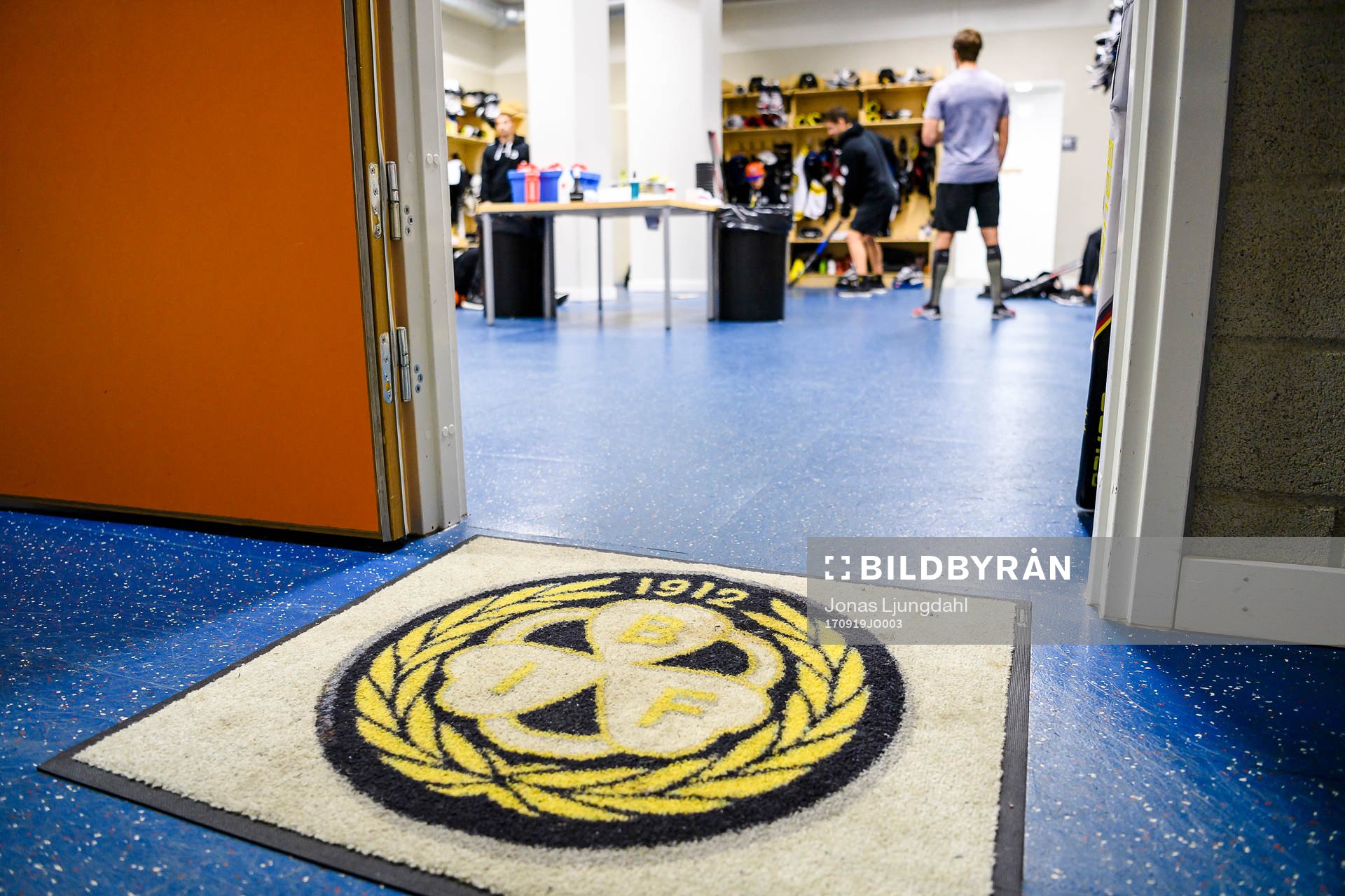 Brynäs omklädningsrum före ishockeymatchen i SHL mellan