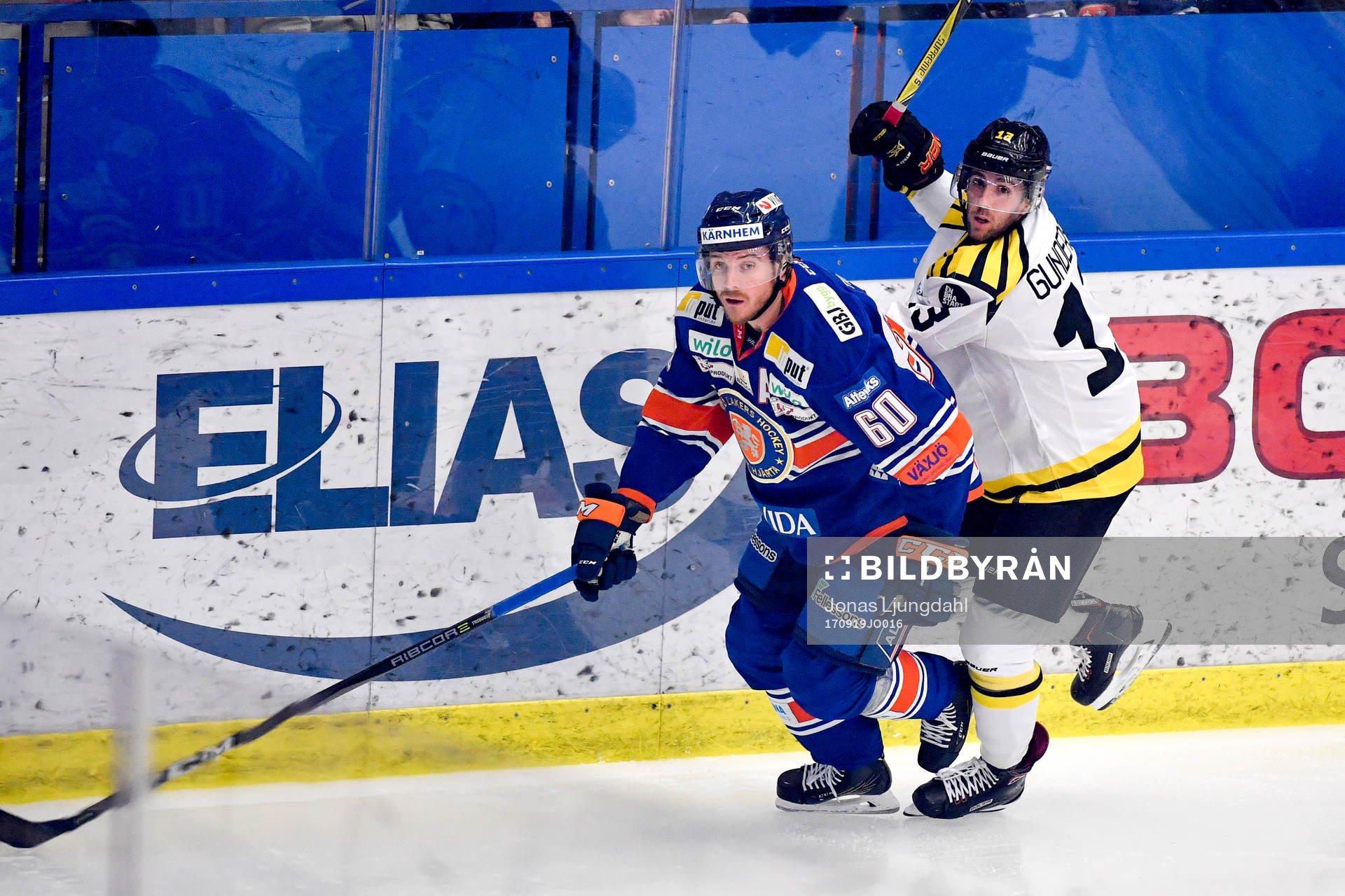 Växjös Erik Josefsson och Brynäs Ryan Gunderson