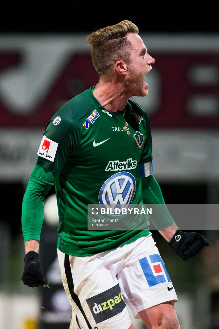 Jönköpings Tommy Thelin jublar