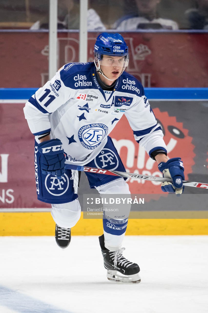 Leksands Martin Karlsson  i ishockeymatchen i