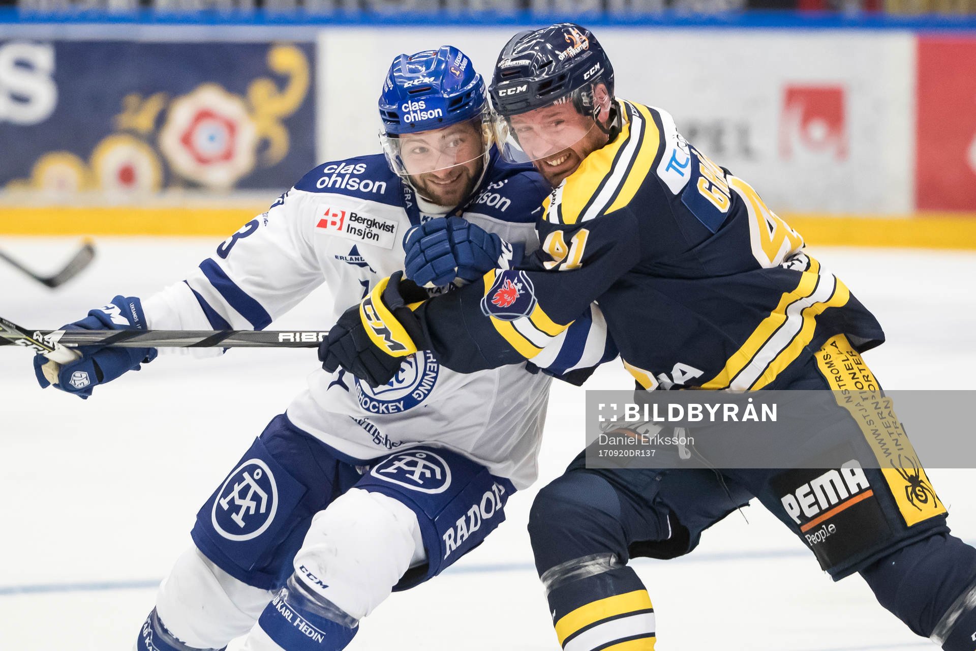 Leksands Alex Friesen och Södertäljes Stefan Gråhns  i
