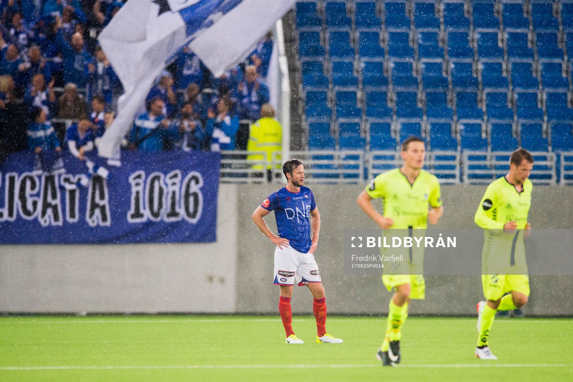 Robert Mikael Lundström of Vålerenga looks dejected after Ole Jørgen Halvorsen of Sarpsborg has scored 3-0 during the cup match between Vålerenga and Sarpsborg 08 on September 20, 2017 in Oslo