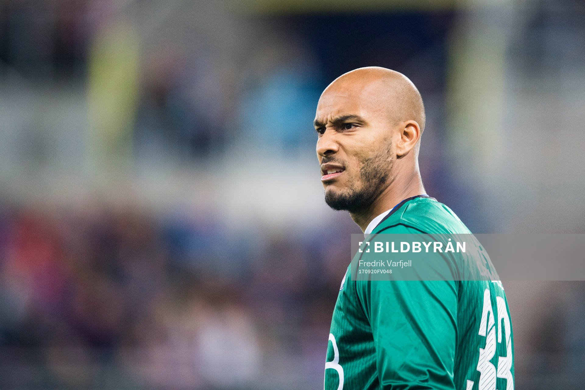 Goalkeeper Adam Larsen Kwarasey of Vålerenga