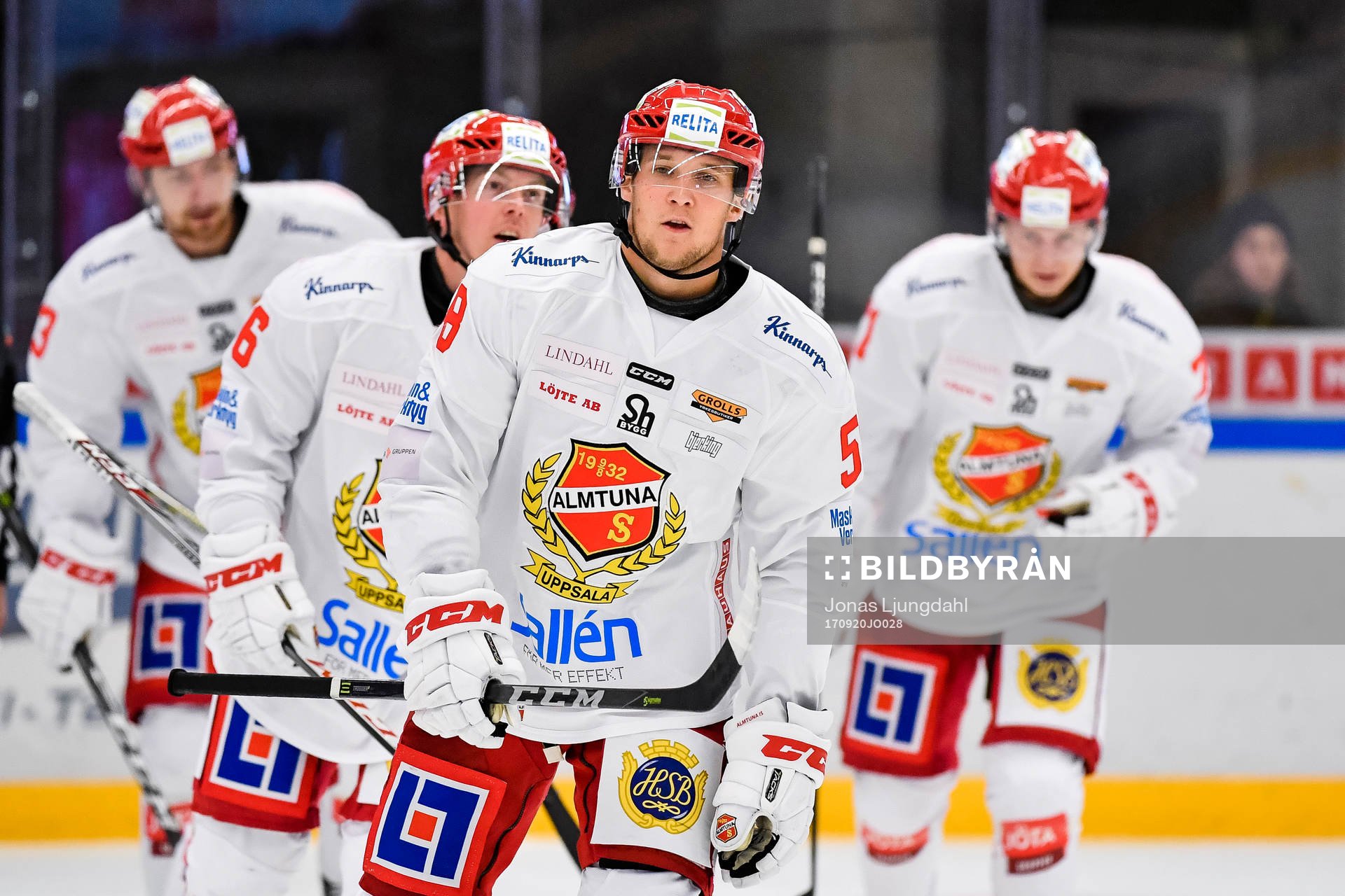 Almtunas Fredrik Forsberg jublar