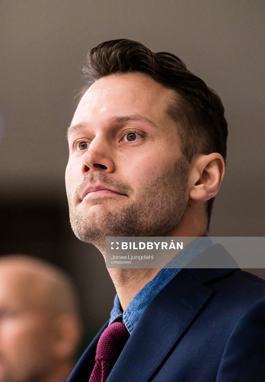 Almtunas assisterande tränare Martin Gudmundsson