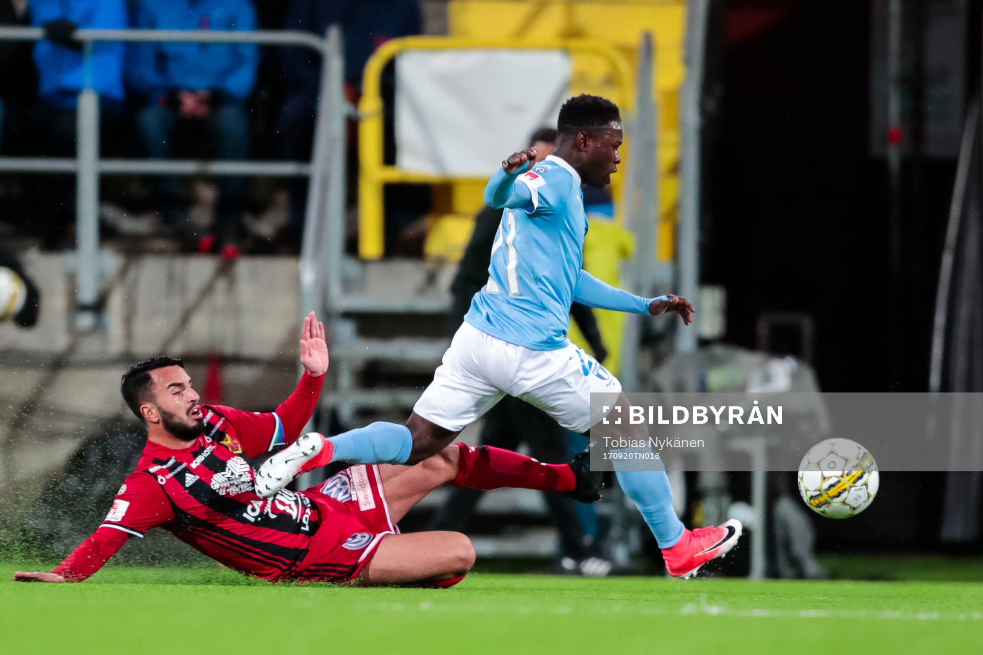 Östersunds Brwa Nouri och Malmö FFs Kingsley Sarfo