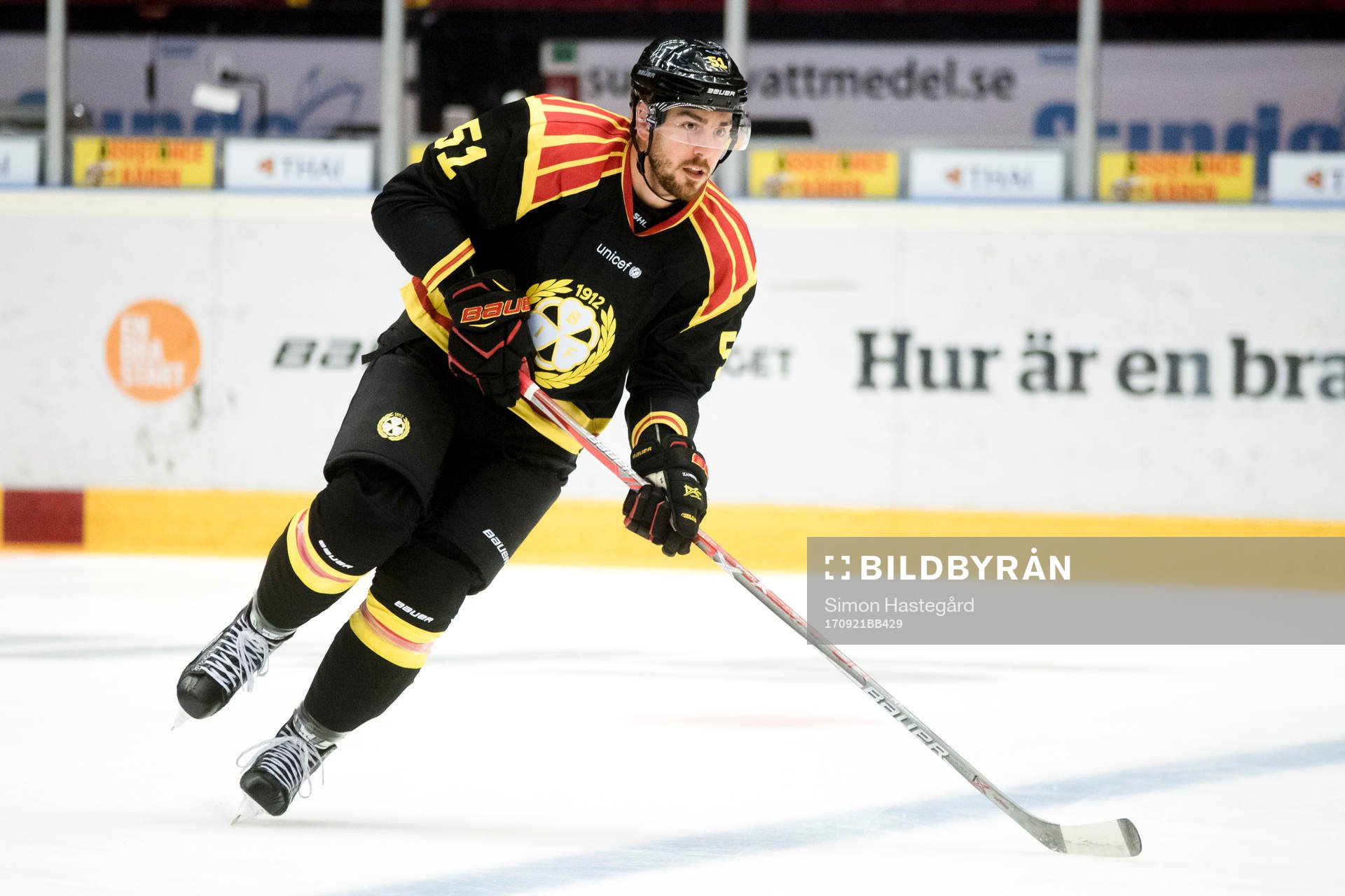 Brynäs Marc Zanetti före ishockeymatchen i SHL mellan