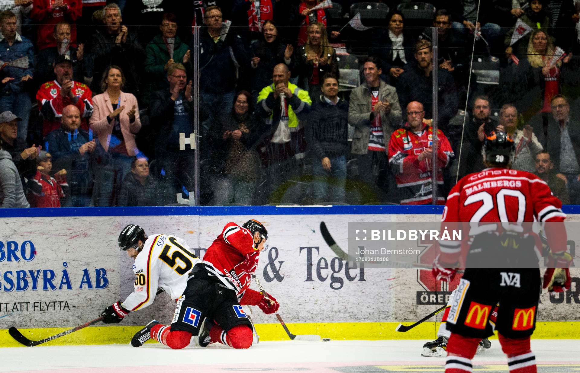 Luleås Daniel Sondell och Örebros Christopher Mastomäki