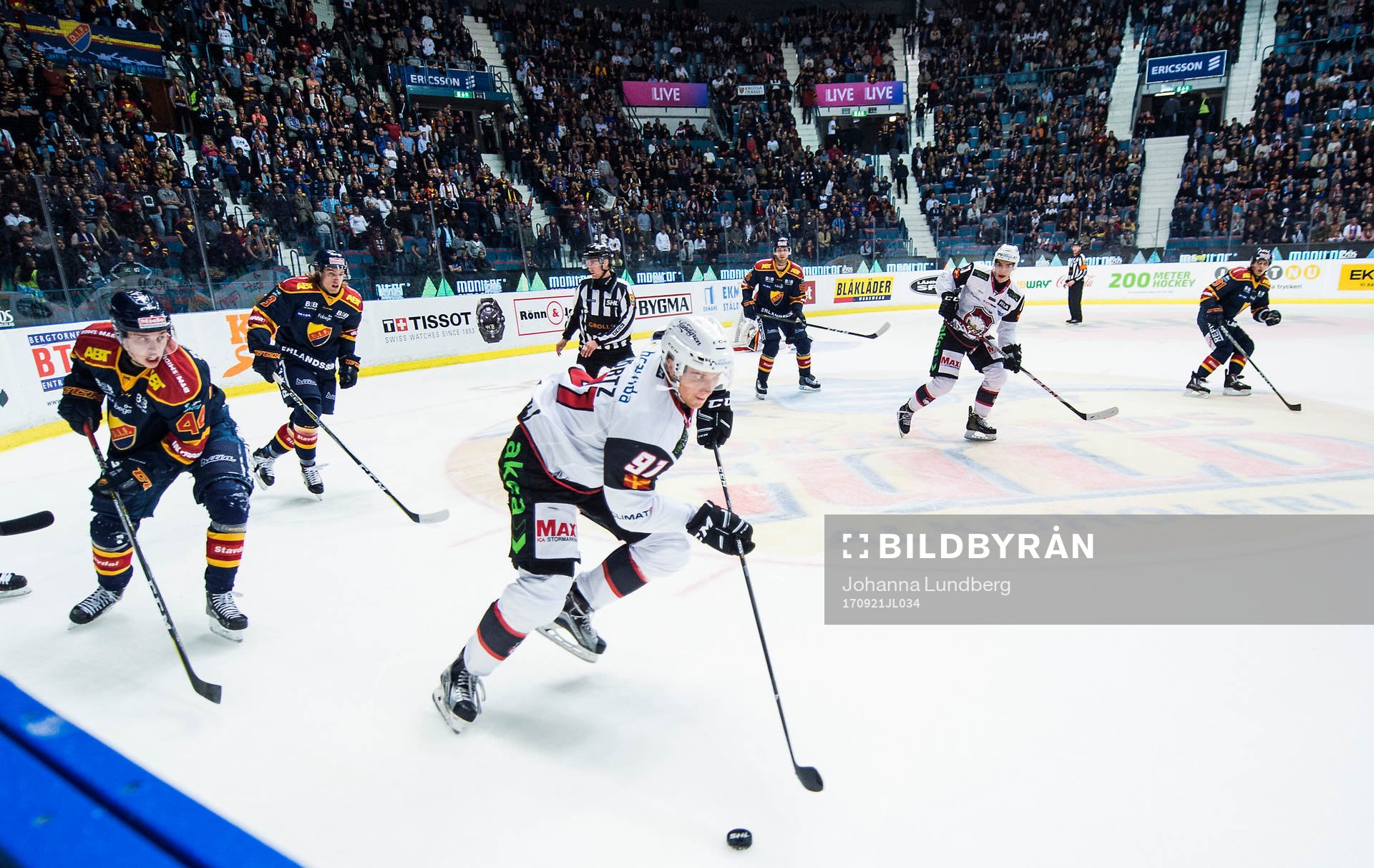 Djurgårdens Lukas Vejdemo och Malmö Redhawks Max Görtz