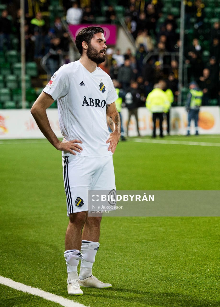 s Denni Avdic deppar
