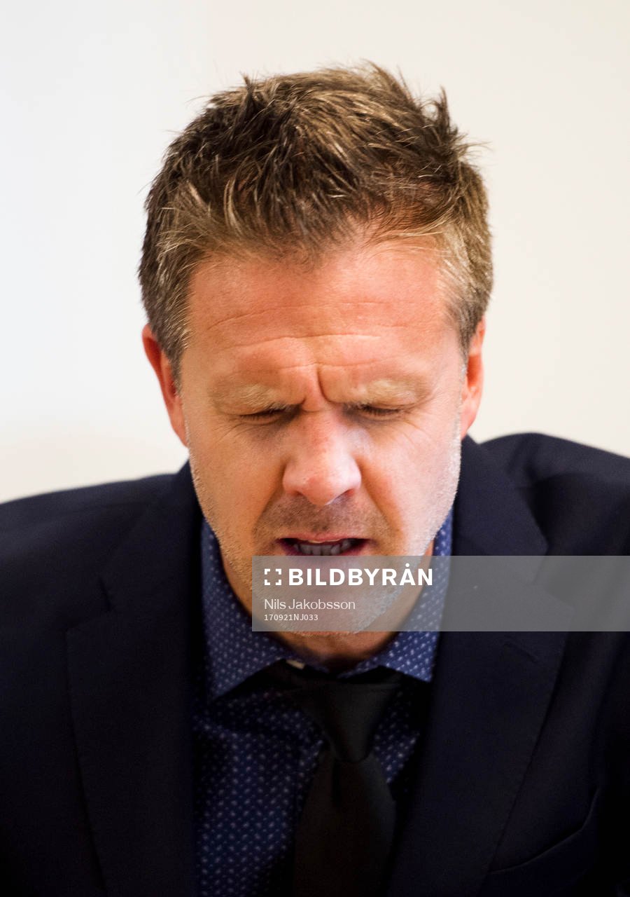 s tränare Rikard Norling