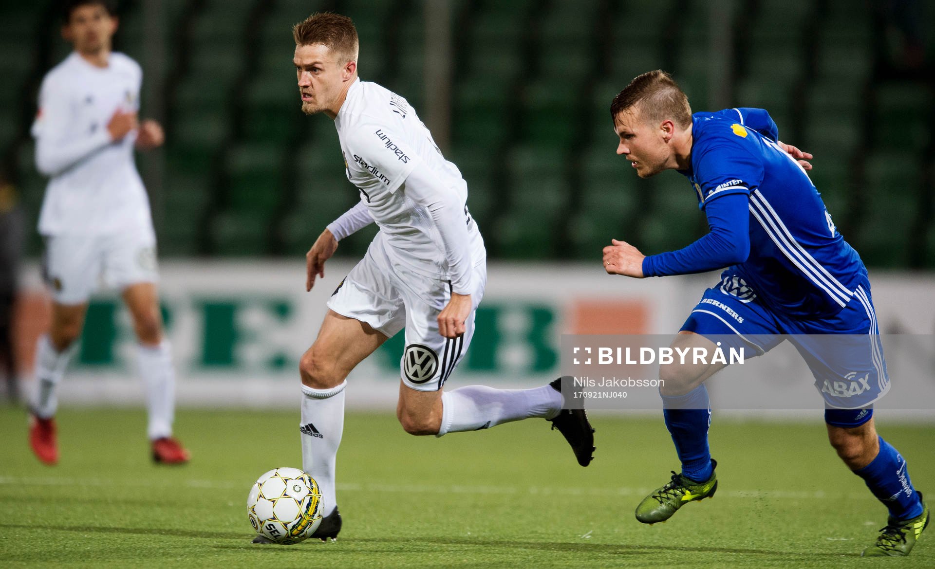 s Rasmus Lindkvist