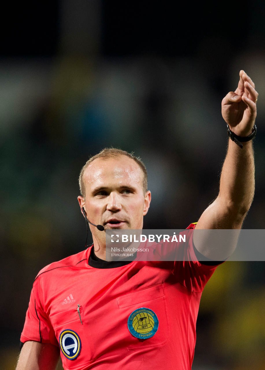 Domare Patrik Eriksson