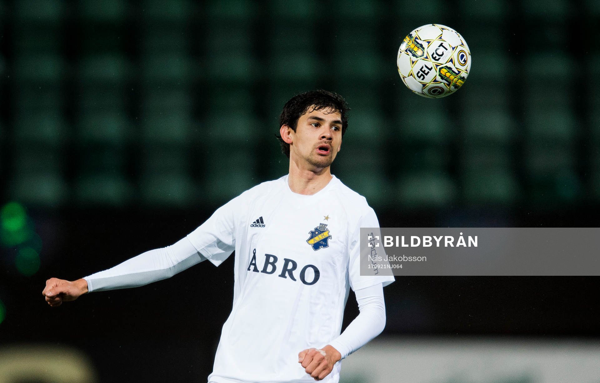 s Jesper Nyholm
