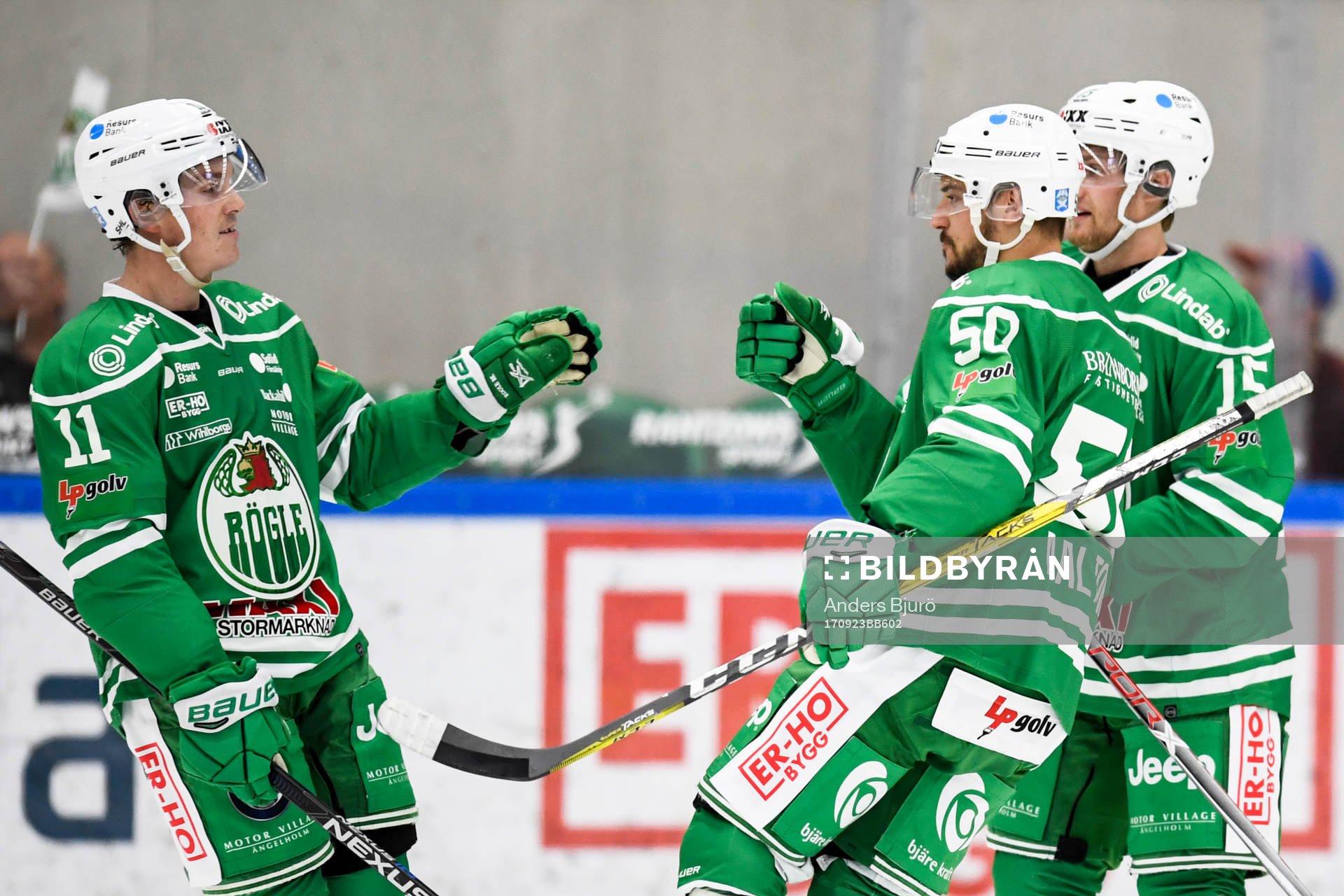 Rögles Bryan Lerg och Simon Ryfors jublar