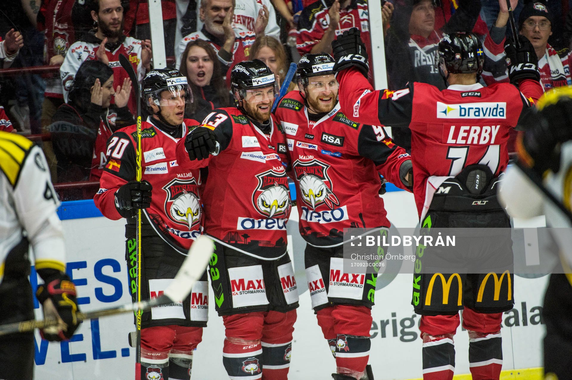 Malmö Redhawks Nichlas Hardt jublar