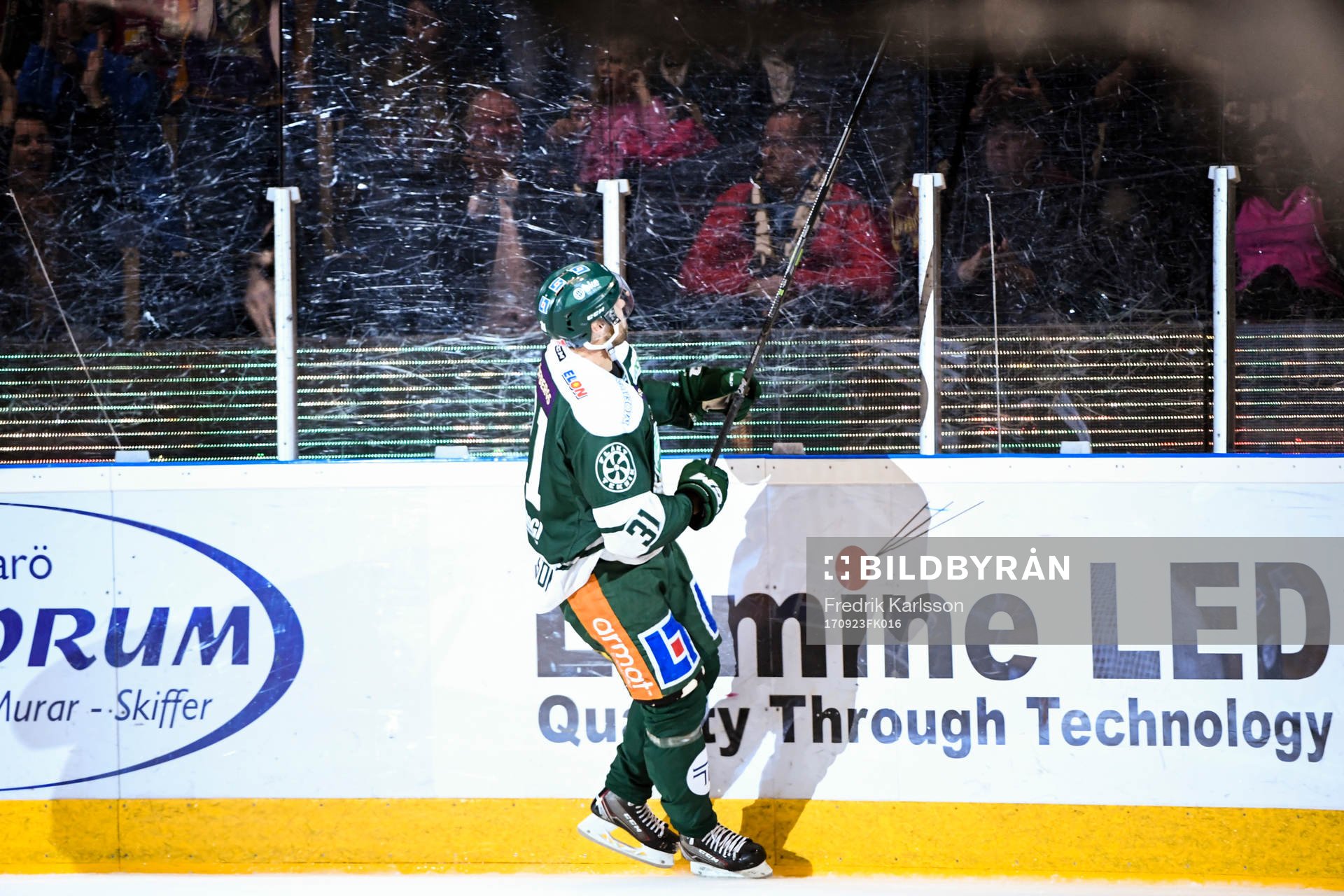 Färjestads Dick Axelsson jublar