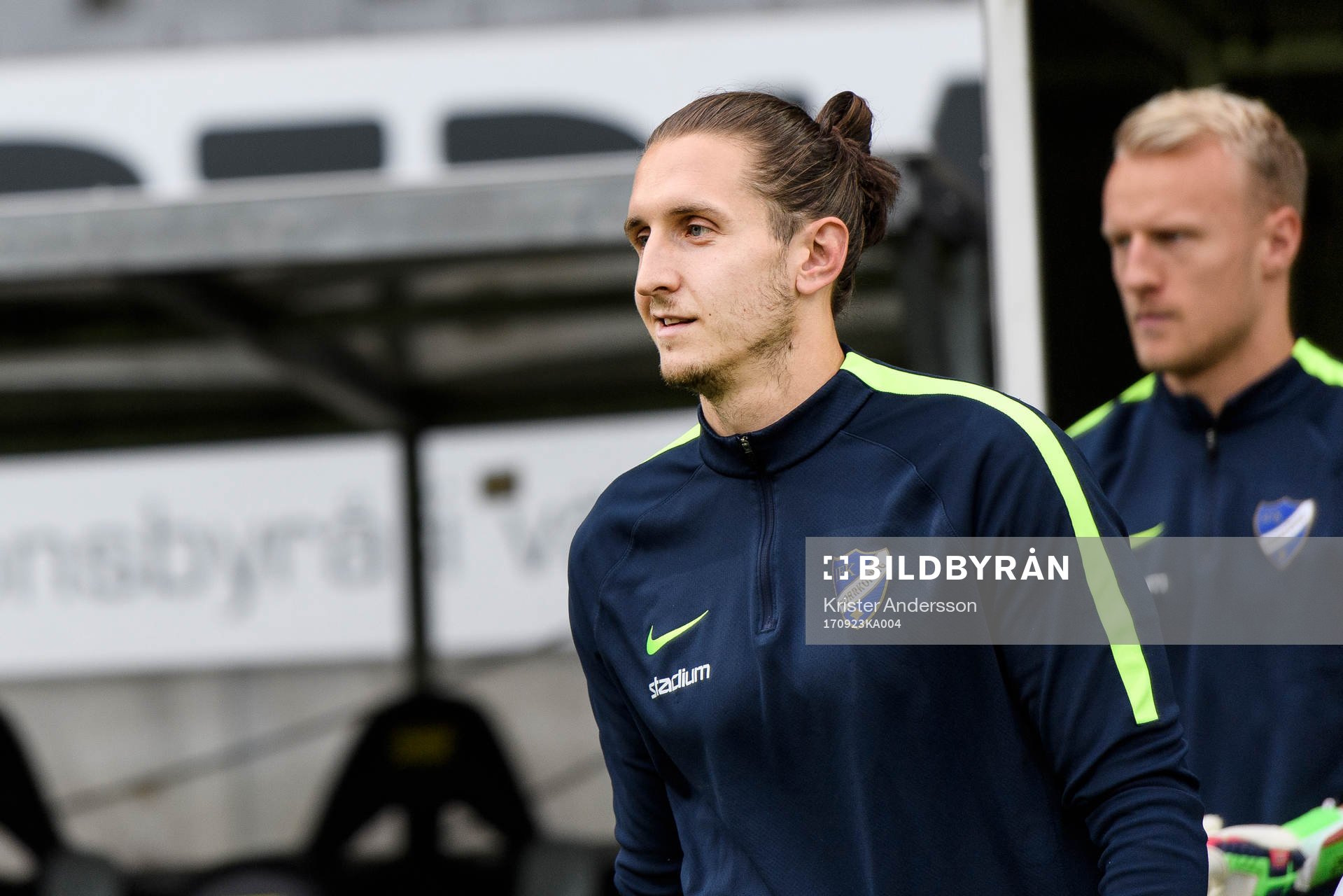 Norrköpings målvakt David Mitov Nilsson före