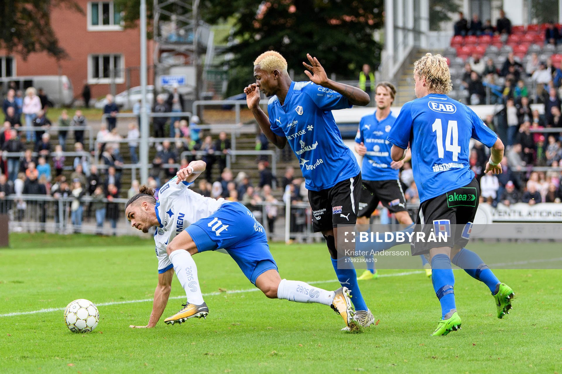 Norrköpings Alexander Jacobsen och Halmstads Aboubakar