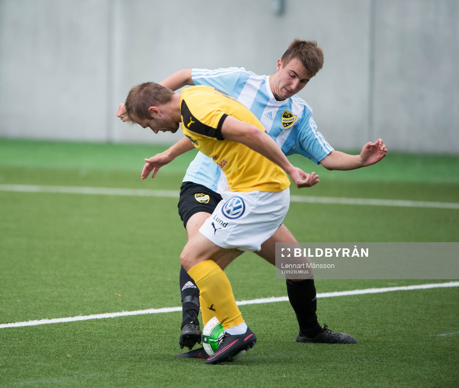 IFK Hässleholms Isak Olsson i matchen i division 2 mellan