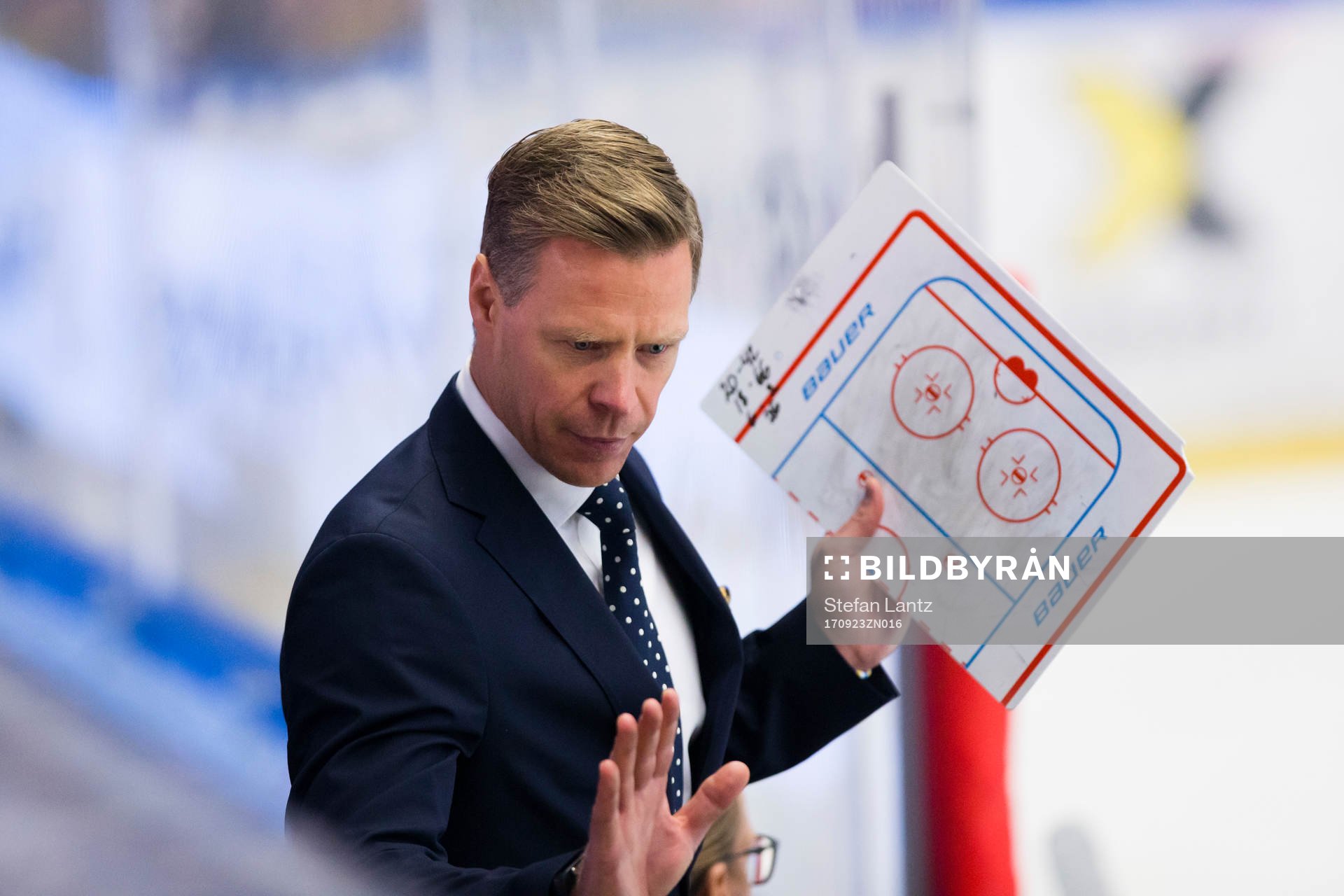 s assisterande tränare Nicklas Rahm