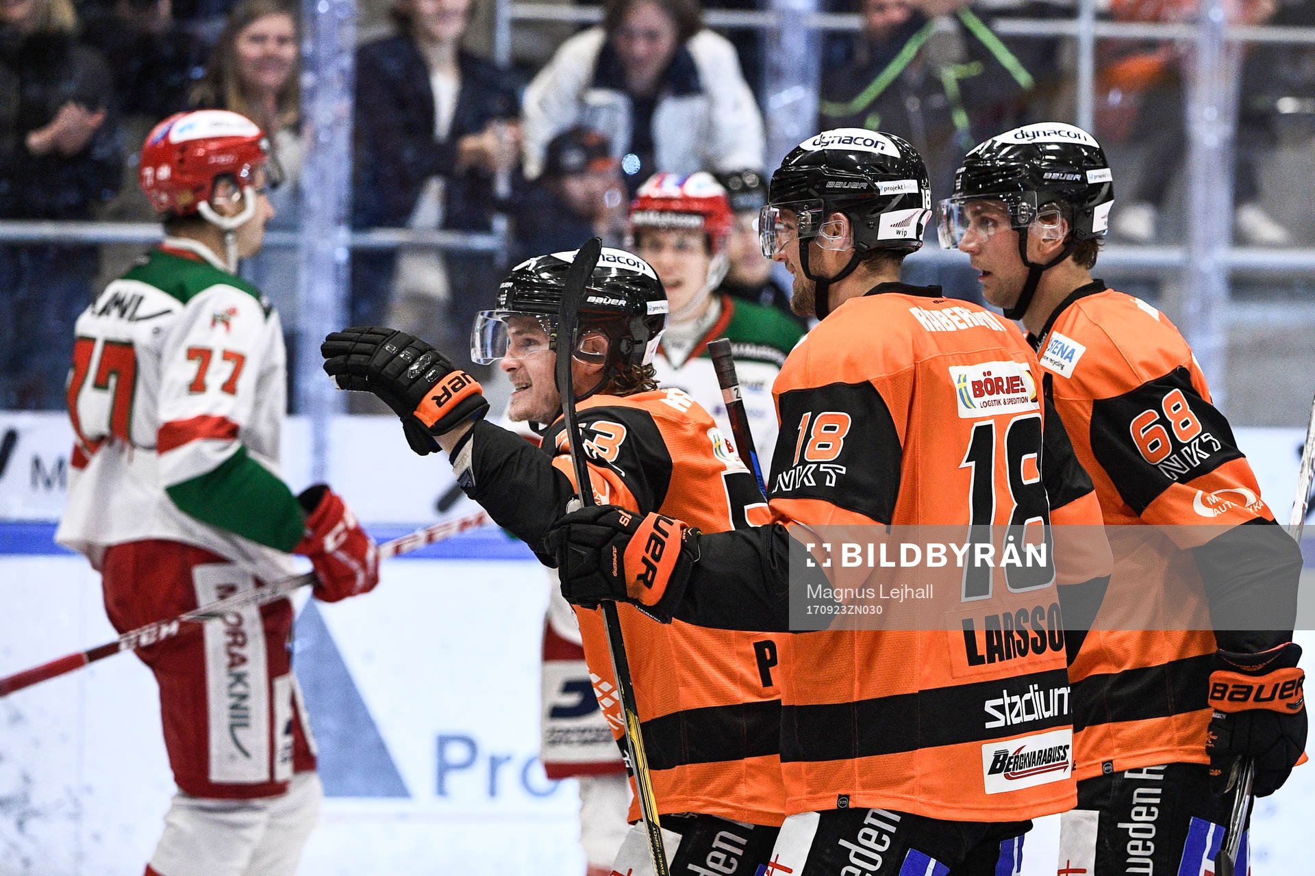 Karlskronas spelare jublar