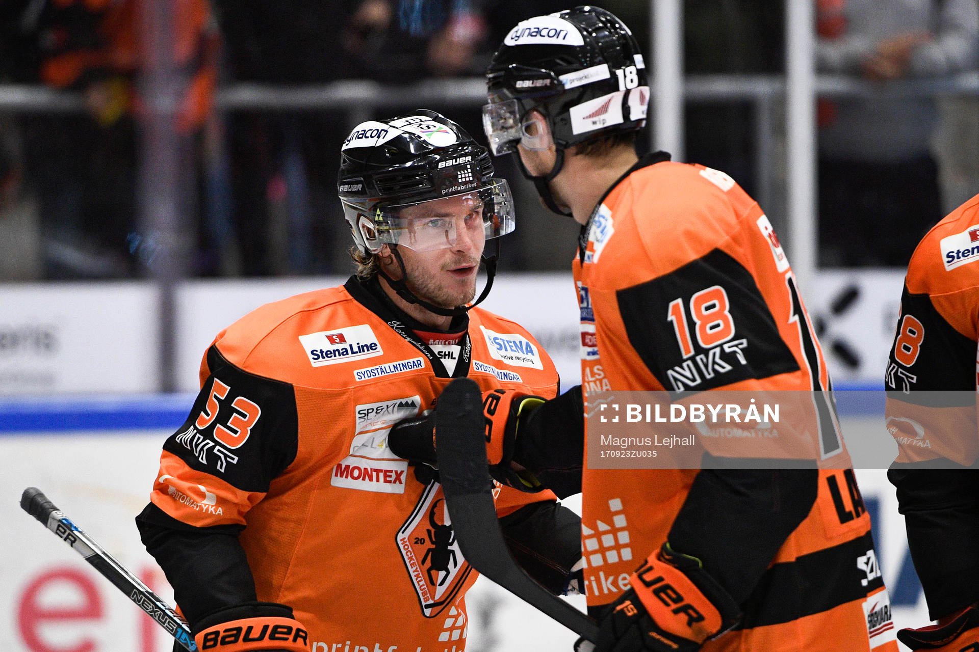 Karlskronas Bobbo Petersson jublar