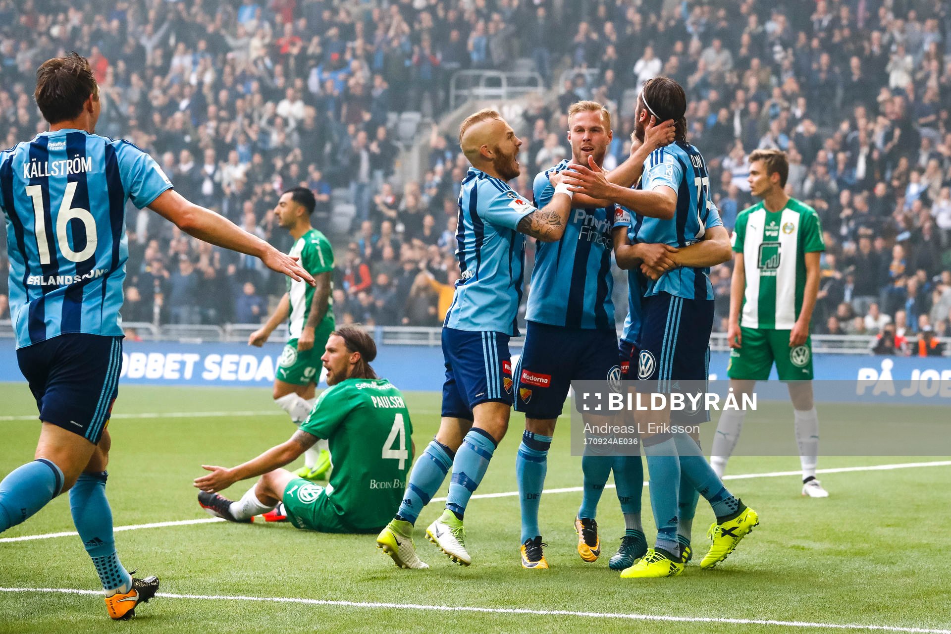 Djurgårdens Magnus Eriksson och Gustav Engvall jublar med